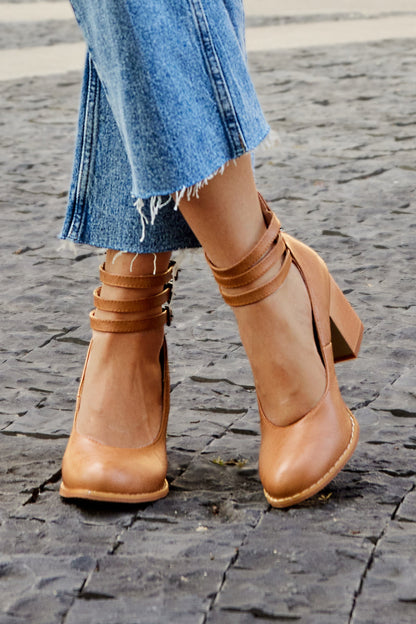 Charlotte | Stylish Women's Sandals Ankle Strap Thick Heel