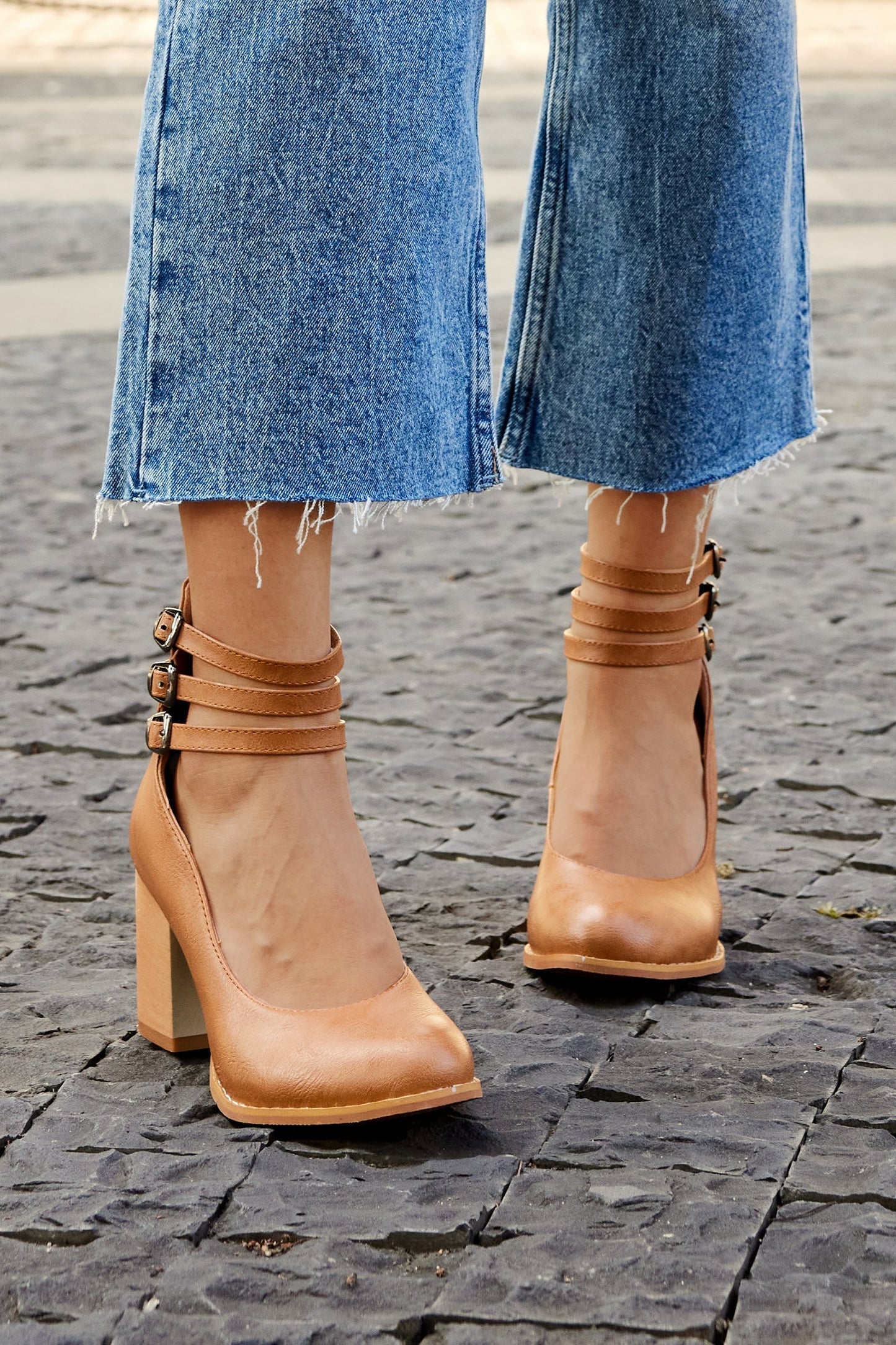 Charlotte | Stylish Women's Sandals Ankle Strap Thick Heel