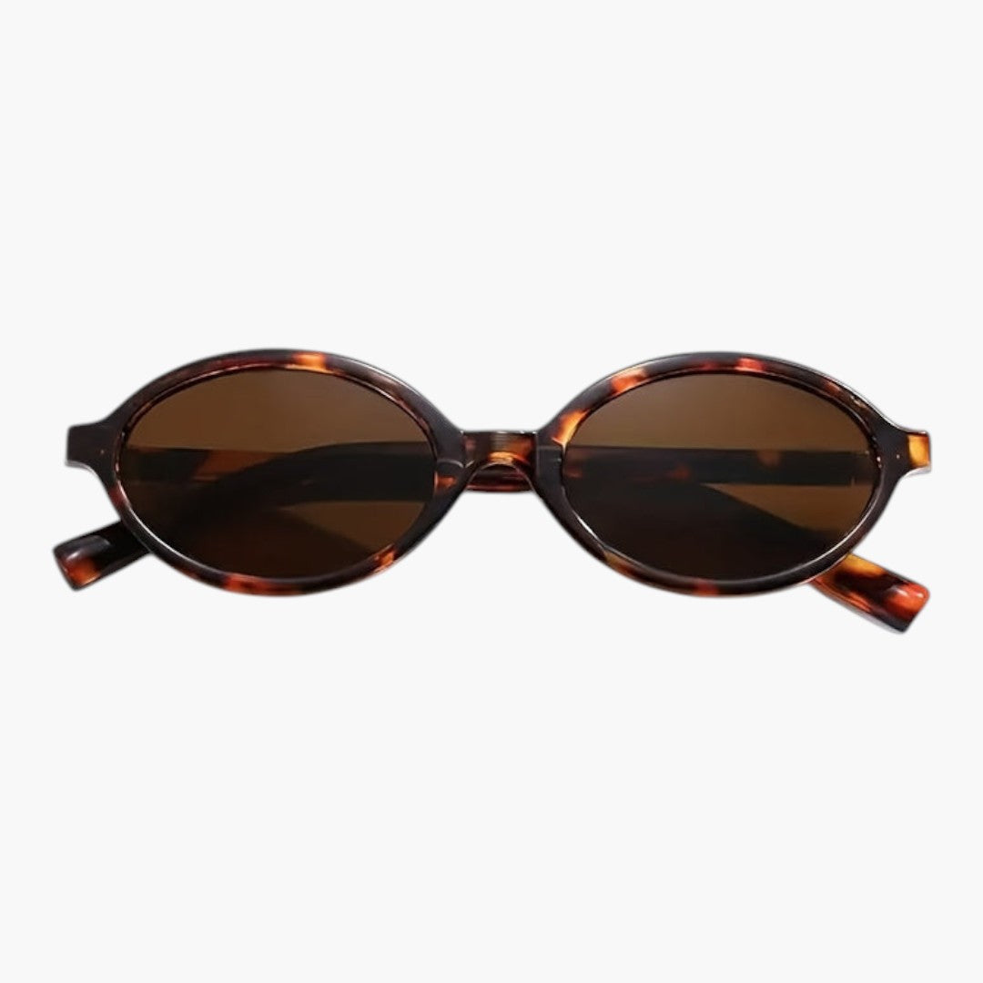 Chloe | Relaxed Women's Oval Sunglasses