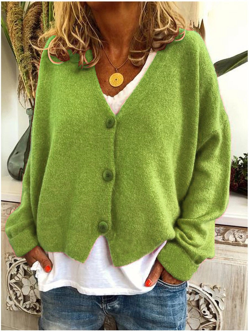Freya oversized V-neck cardigan in light green, front view
