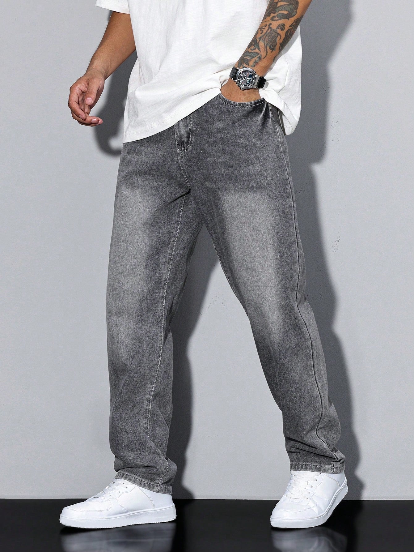 Jack casual straight-leg jeans in grey wash, front view close-up