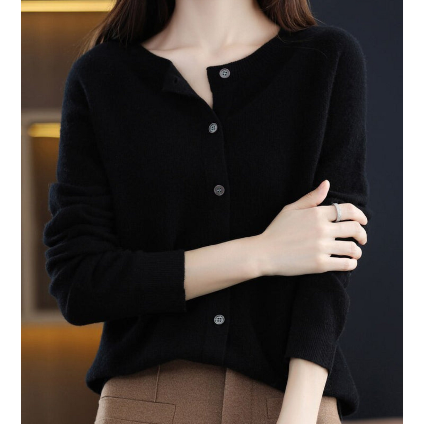 Margot cashmere knit cardigan in black, close-up