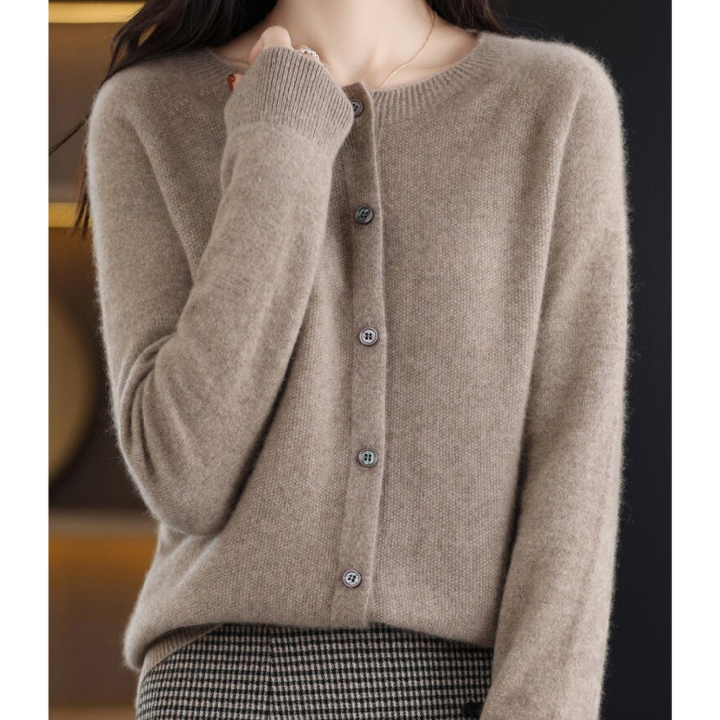 Margot cashmere knit cardigan in taupe, sleeve close-up