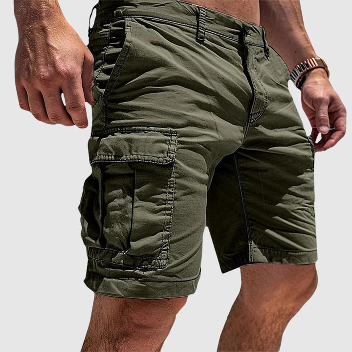 Ruben cargo shorts in khaki green, close-up side view of cargo pocket detail