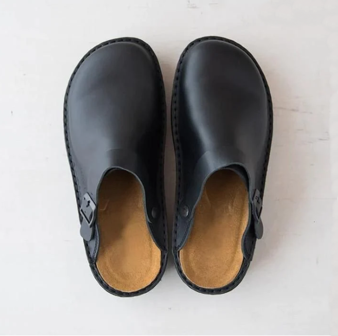 Walter clog sandals in black, top view of both shoes